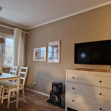 Am Saaler Bodden * Saal